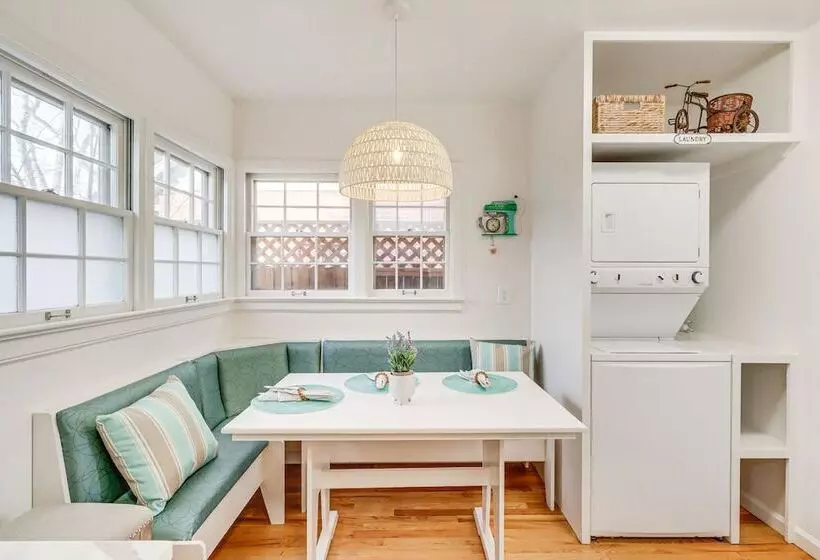 Centrally Located Reno House < 1 Mi To Midtown