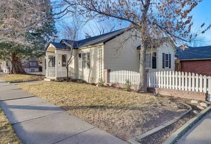 Centrally Located Reno House < 1 Mi To Midtown