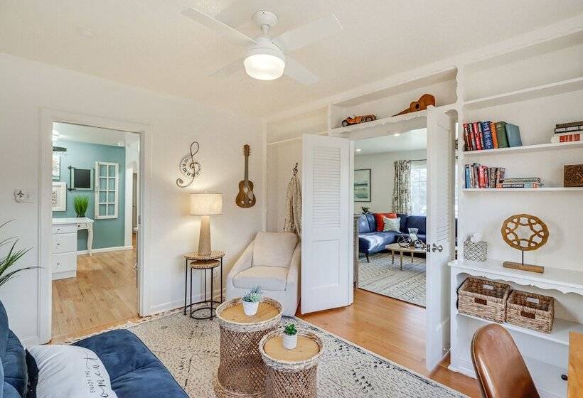 Centrally Located Reno House < 1 Mi To Midtown