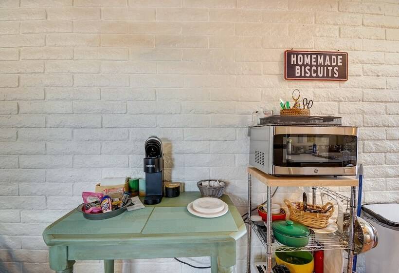 Charming Wickenburg Villa W/ Casita & Private Pool