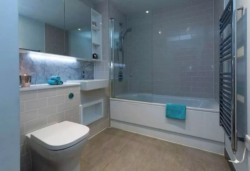 Deluxe Central London Apartment