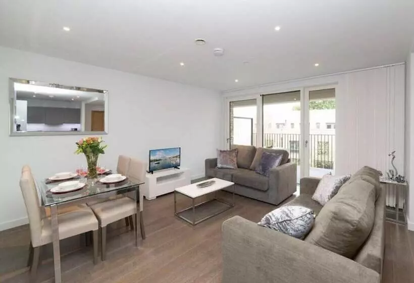 Deluxe Central London Apartment