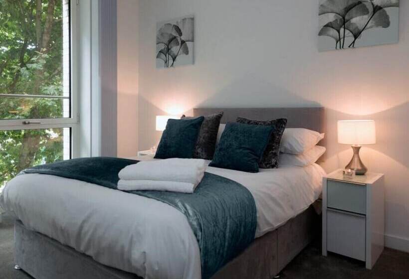 Deluxe Central London Apartment