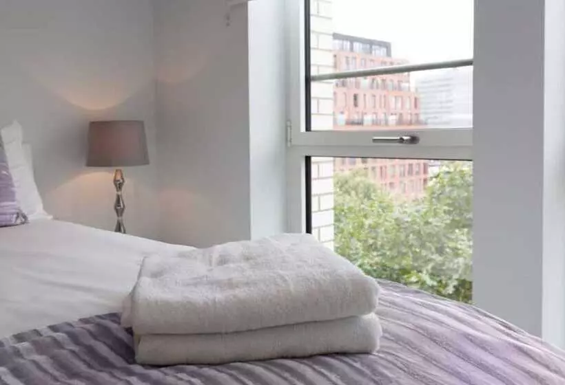 Deluxe Central London Apartment