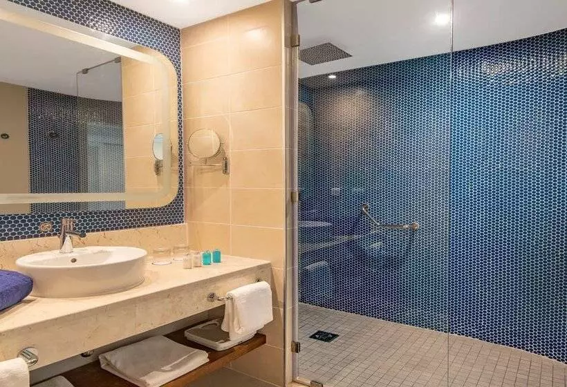 Grand Aston Varadero Beach Resort