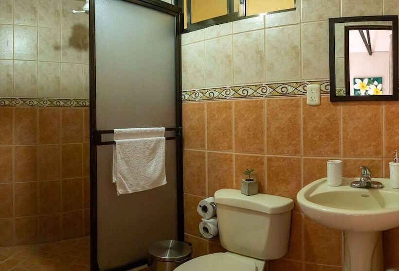 Guácima Escondida Hotel Boutique