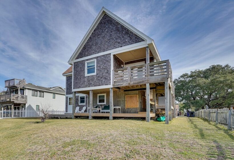Hatteras Island Hideaway: Waterfront, Canal Access