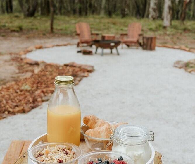 ホテル Akuna Estate