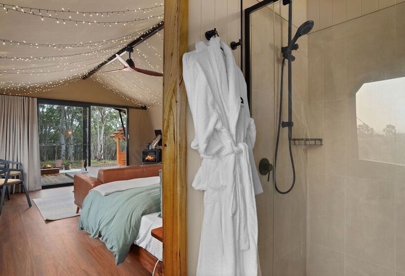 Отель Akuna Estate