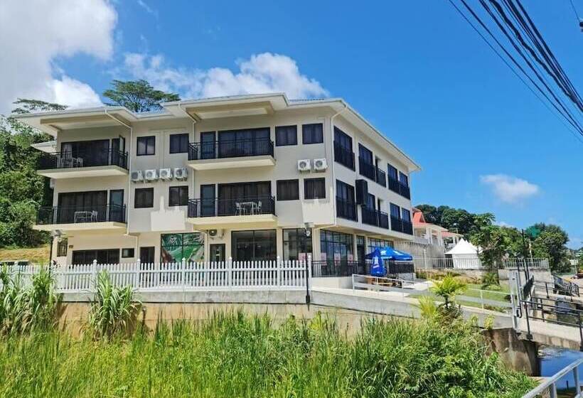 هتل B Holiday Apartments