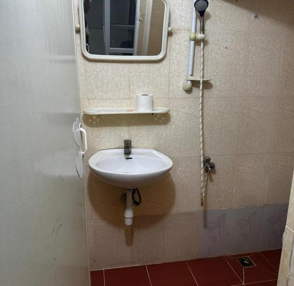 Otel Everest Restaurant And Guest House