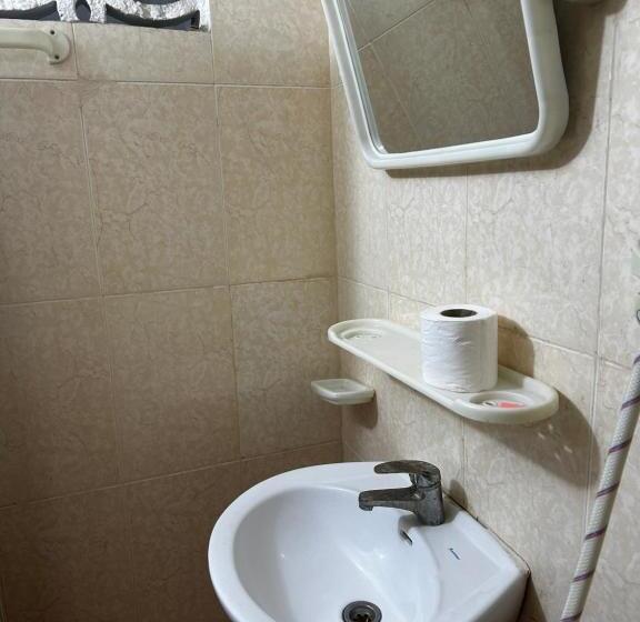 Otel Everest Restaurant And Guest House