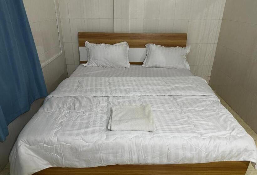 Otel Everest Restaurant And Guest House