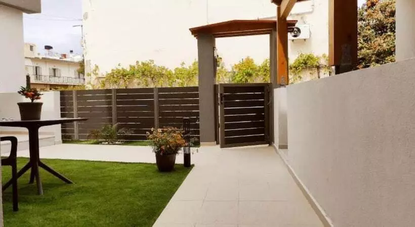 ホテル Ezith Luxury Apartments