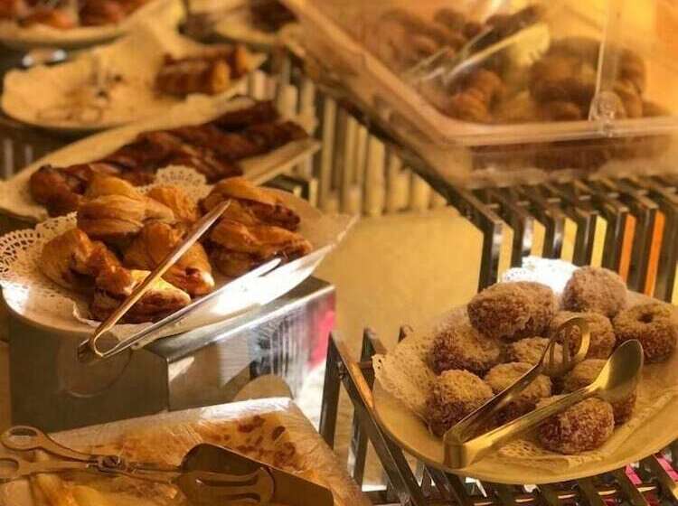 هتل Fleur De Lys Almadies