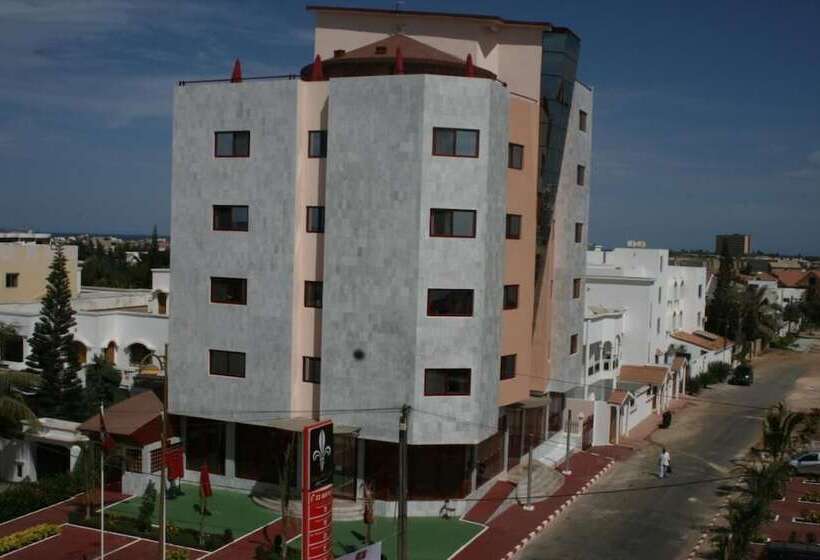 هتل Fleur De Lys Almadies