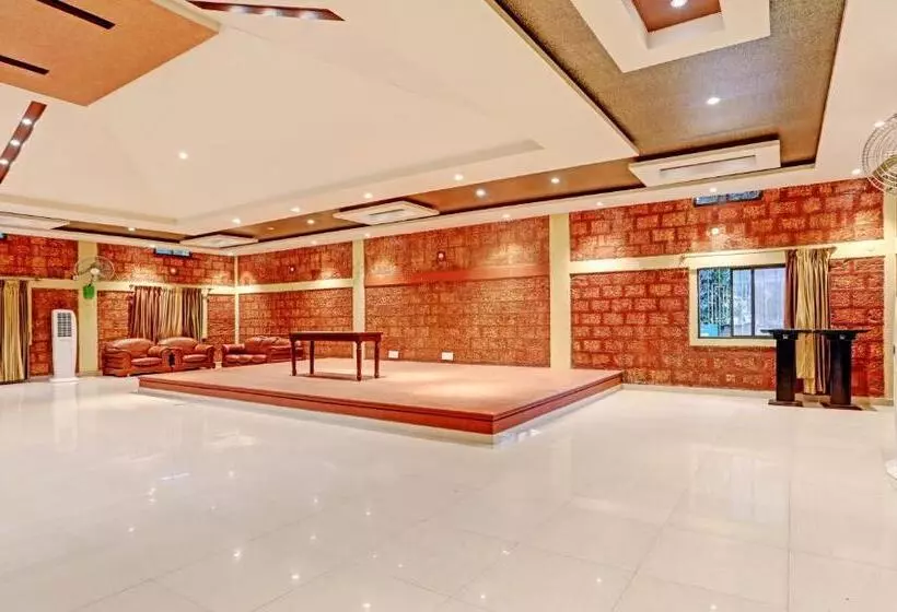 Itsy Hotels Kings L Den Homestay