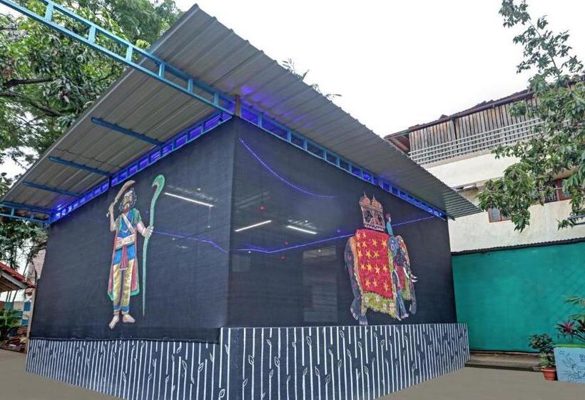 Itsy Hotels Kings L Den Homestay