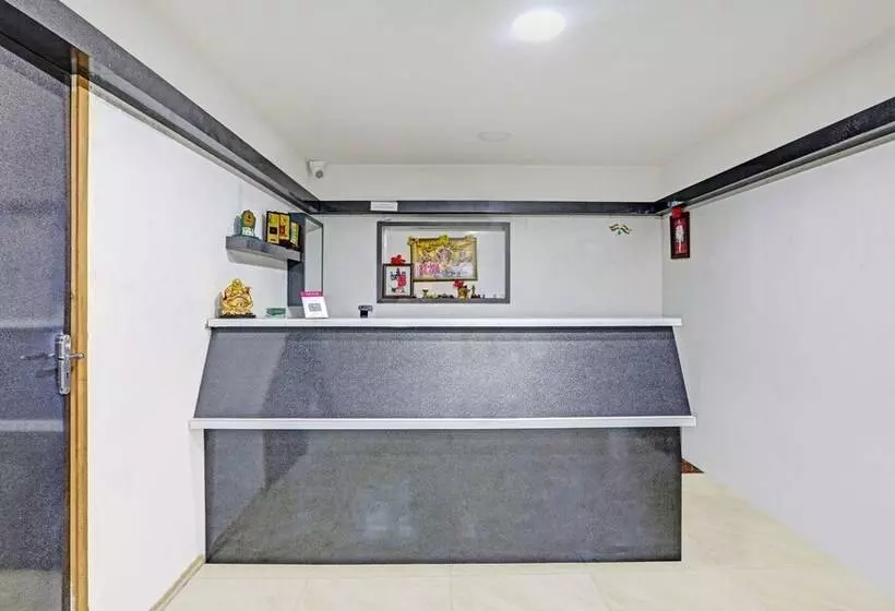 Itsy Hotels Kings L Den Homestay