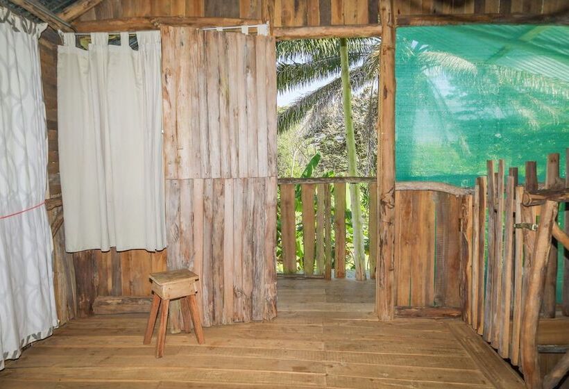 هتل La Muñequita Lodge