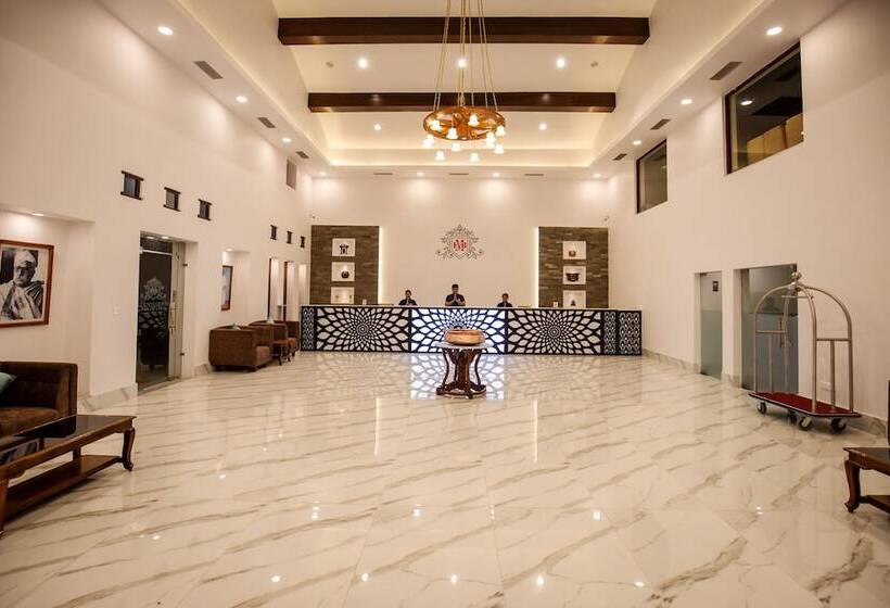 هتل Manigram Bishram Batika Pvt Ltd