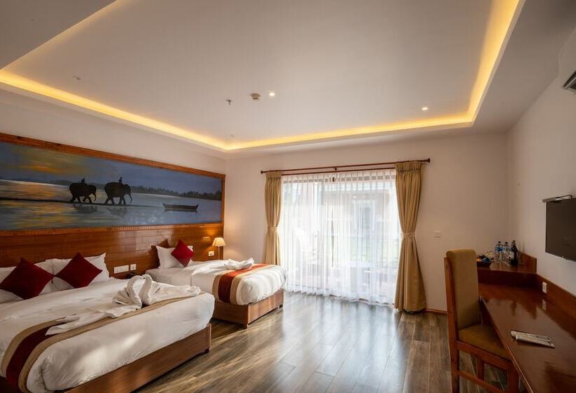 هتل Manigram Bishram Batika Pvt Ltd