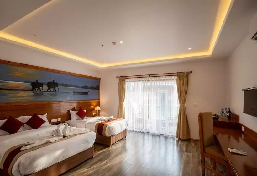 هتل Manigram Bishram Batika Pvt Ltd