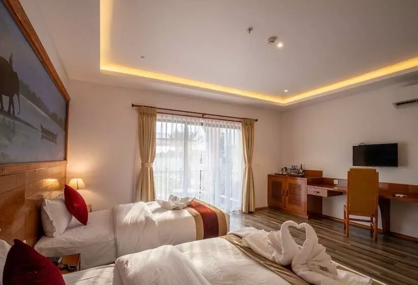 هتل Manigram Bishram Batika Pvt Ltd