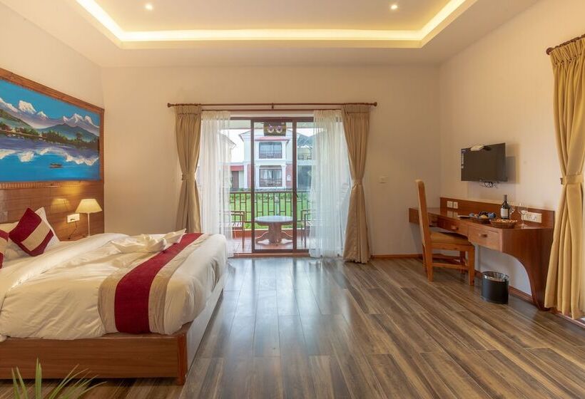 هتل Manigram Bishram Batika Pvt Ltd