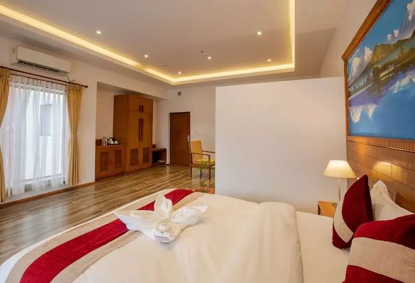 هتل Manigram Bishram Batika Pvt Ltd