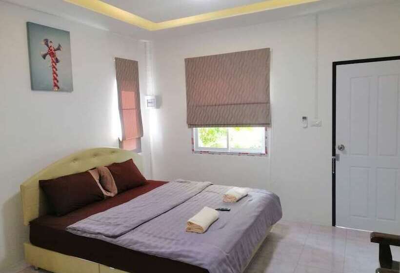 호텔 Nopparat Resort