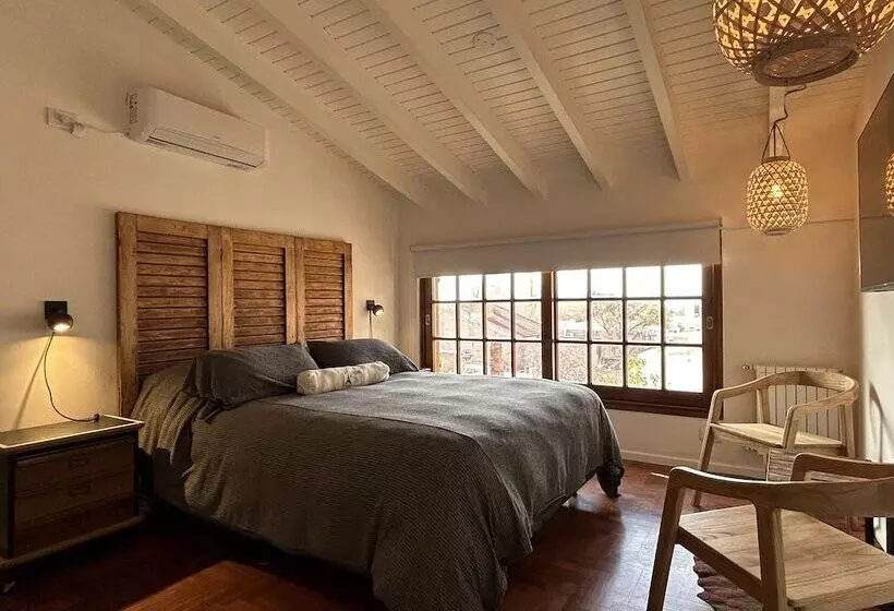 هتل Oeste Suites