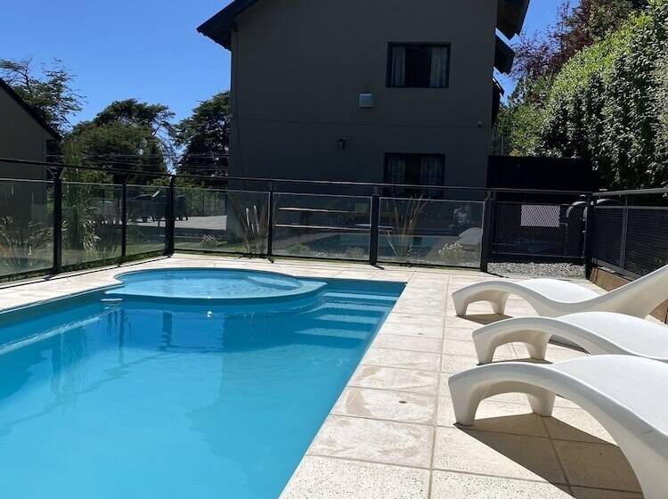 فندق Quillaipe Apart Suite