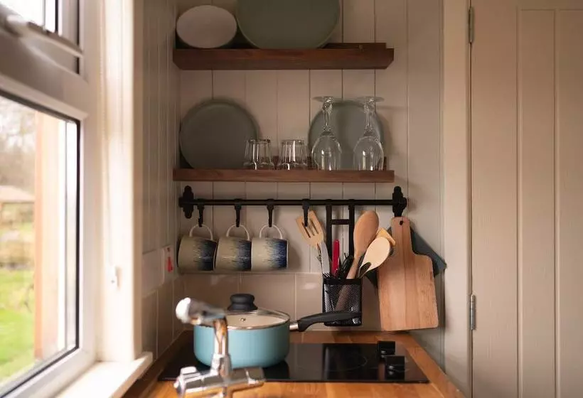 Shepherds Hut Near Gortin Omagh