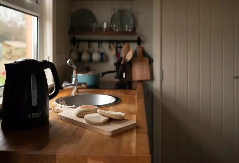 Shepherds Hut Near Gortin Omagh