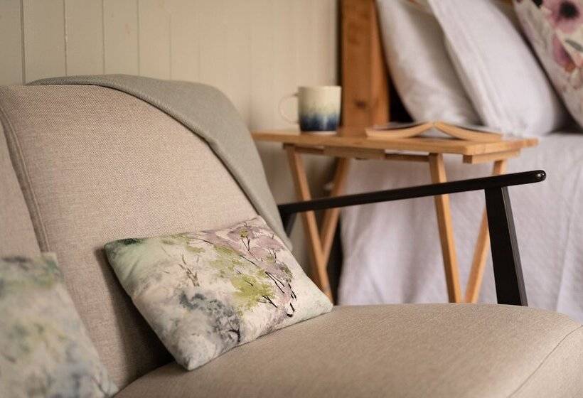 Shepherds Hut Near Gortin Omagh