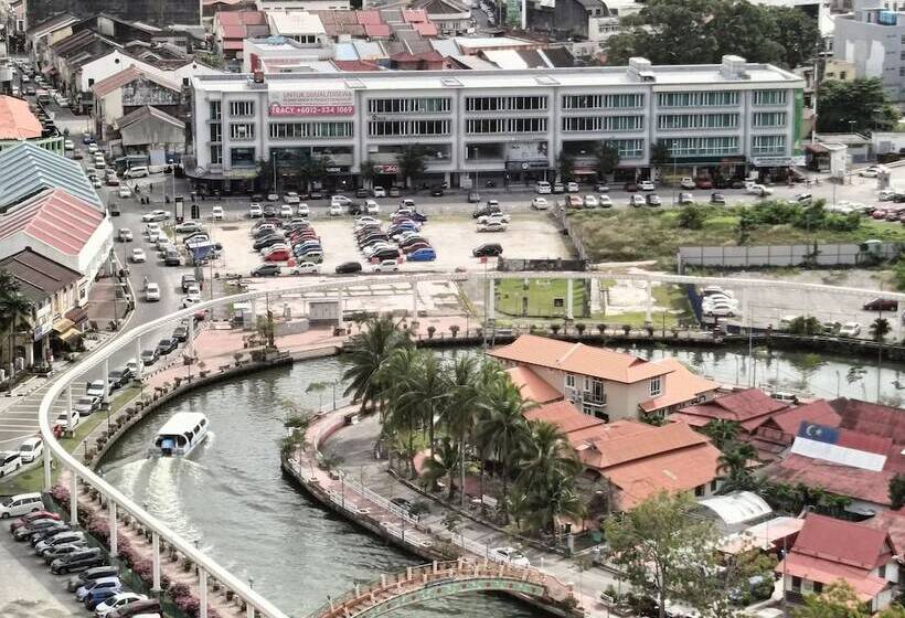 Melaka Studio Suites