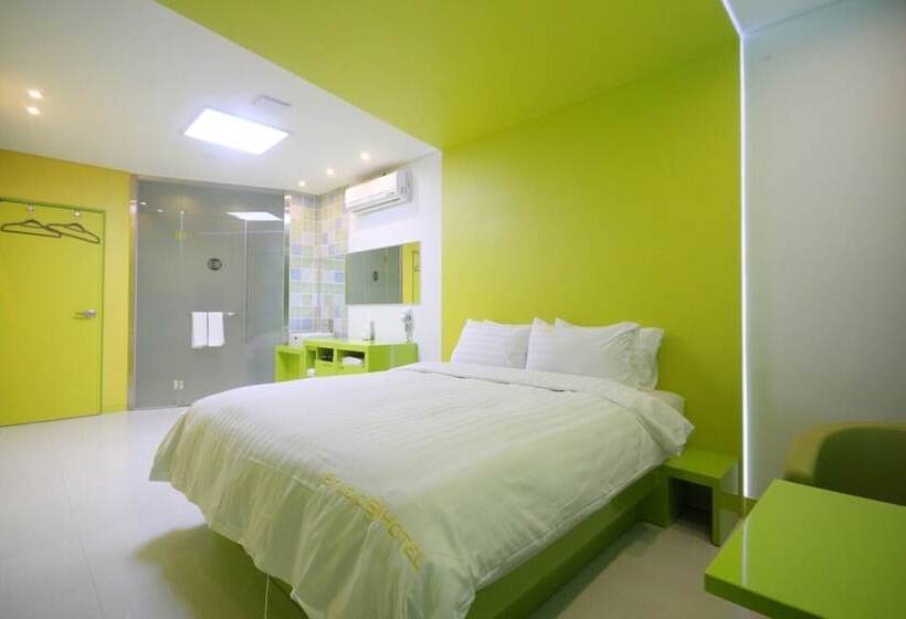 מוטל Andong Studio131