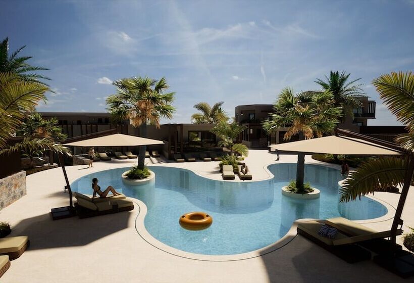 Noble Hotel Suites - Adults Only