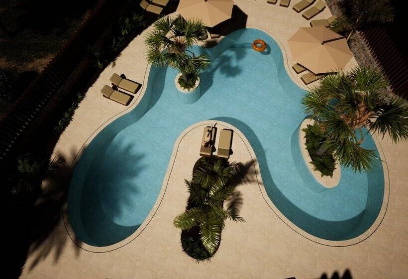 Noble Hotel Suites - Adults Only