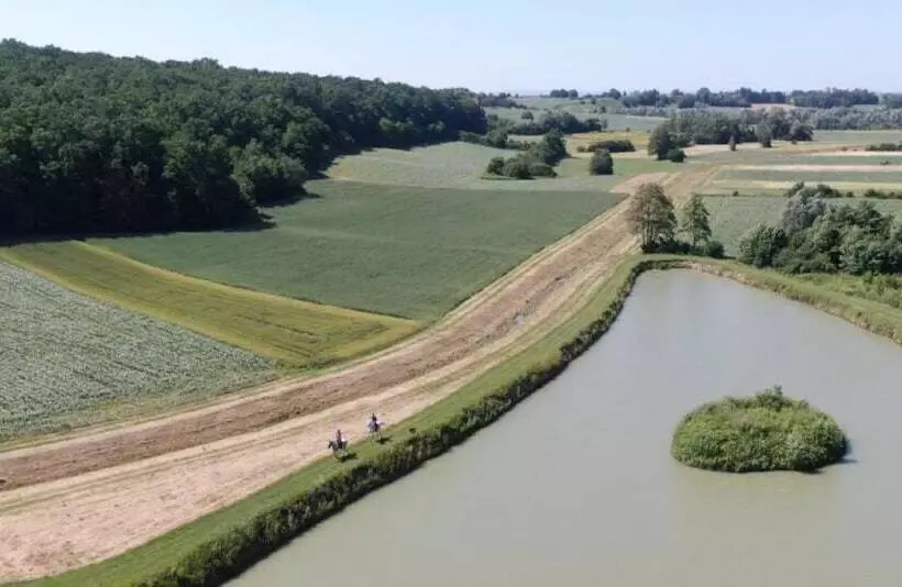 Majatalo Tiny House Ambar