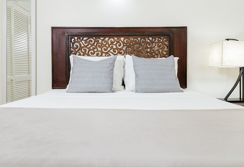 اقامتگاه Aquahaven Retreat In Kingston