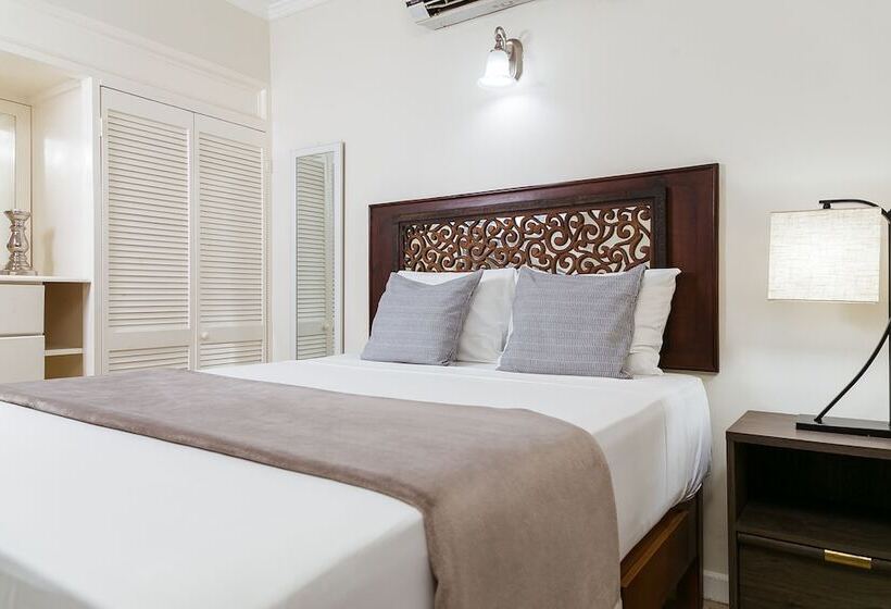 اقامتگاه Aquahaven Retreat In Kingston