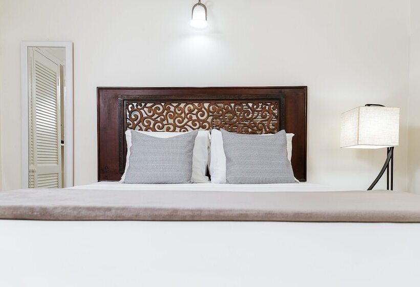 اقامتگاه Aquahaven Retreat In Kingston