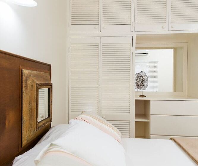 اقامتگاه Aquahaven Retreat In Kingston