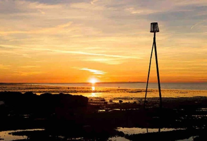 Rezydencja Beautiful Cottage In Central Whitstable