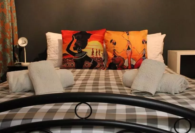 Residenssi Impeccable Spacious 6 Bed House In Romford