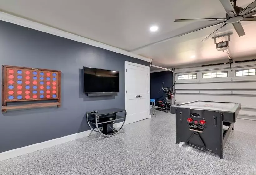 Spacious Brandon Oasis W/ Fully Fenced Yard!