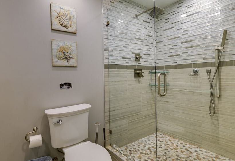 Spacious Brandon Oasis W/ Fully Fenced Yard!