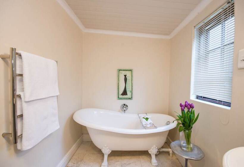 住宿加早餐  Albarosa Guesthouse